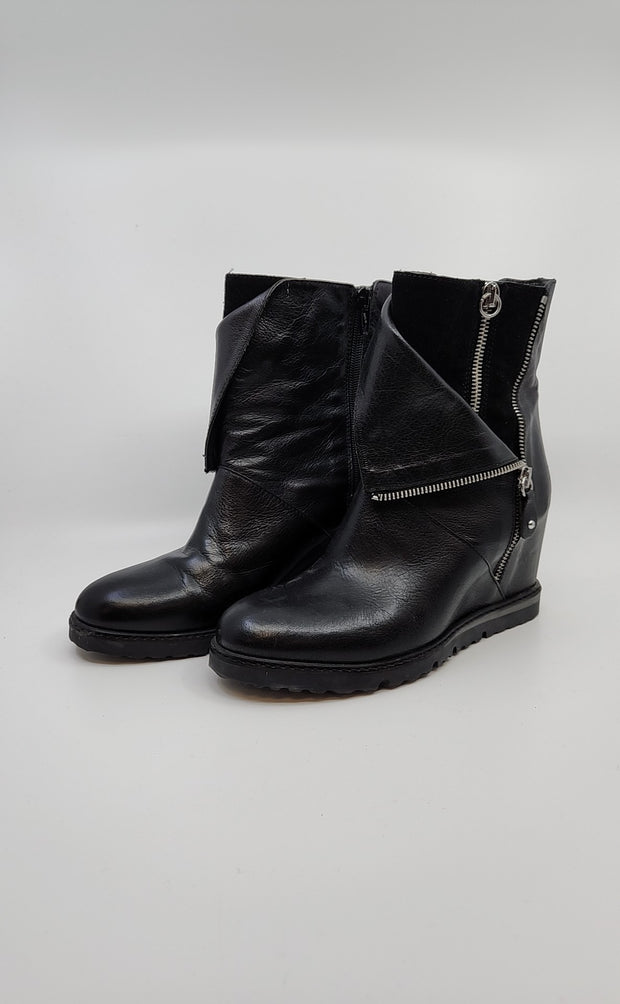 Napoleoni Size 38 Boots (Pre-owned)