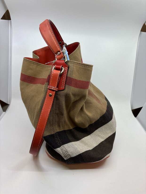 Burberry Handbags (Pre-owned)