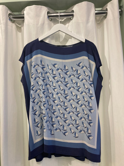 Gucci Size Small Shirts (Pre-owned)