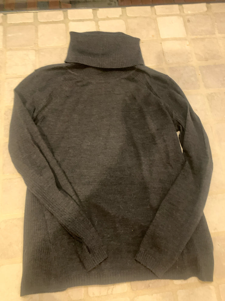 Sweaters (Pre-owned)