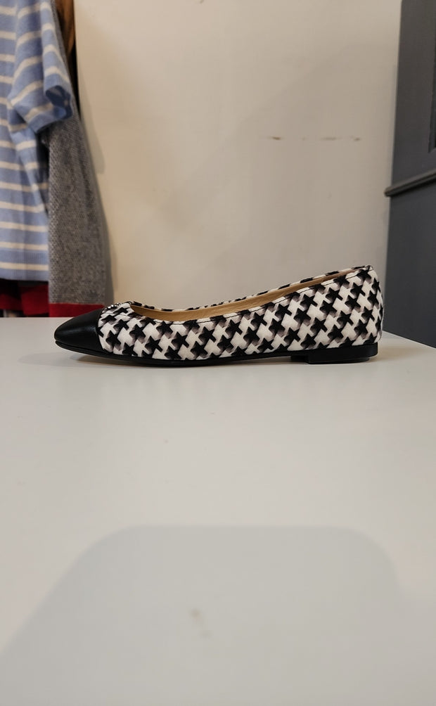 Jimmy Choo Size 38.5 Shoes (Pre-owned)
