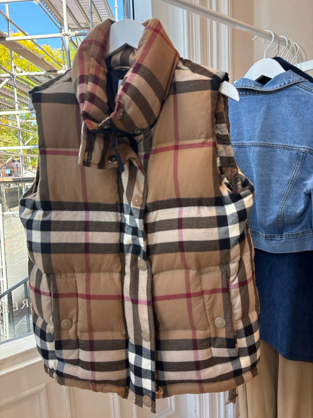 Burberry Size M Jackets OUTDOOR (Pre-owned)