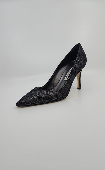 Manolo Blahnik Size 38.5 Shoes (Pre-owned)