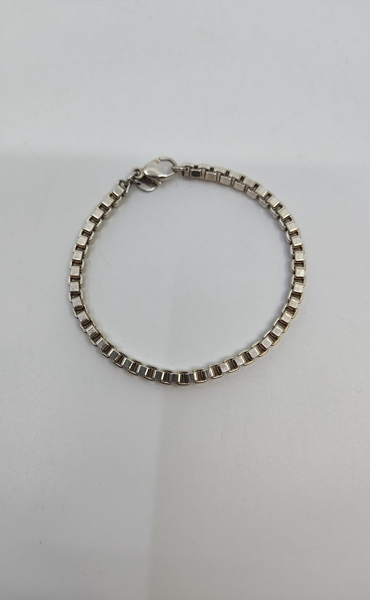 Tiffany & Co Bracelets (Pre-owned)