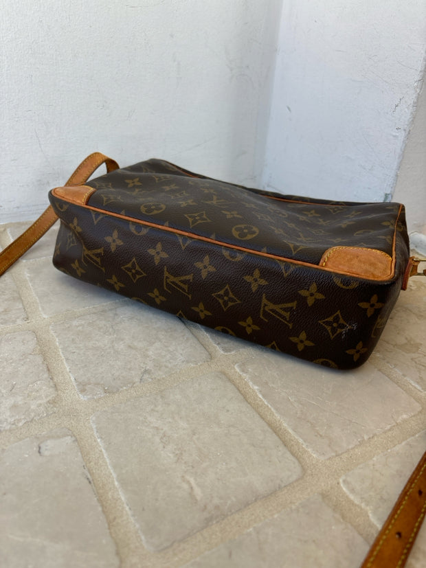 Louis Vuitton Handbags (Pre-owned)