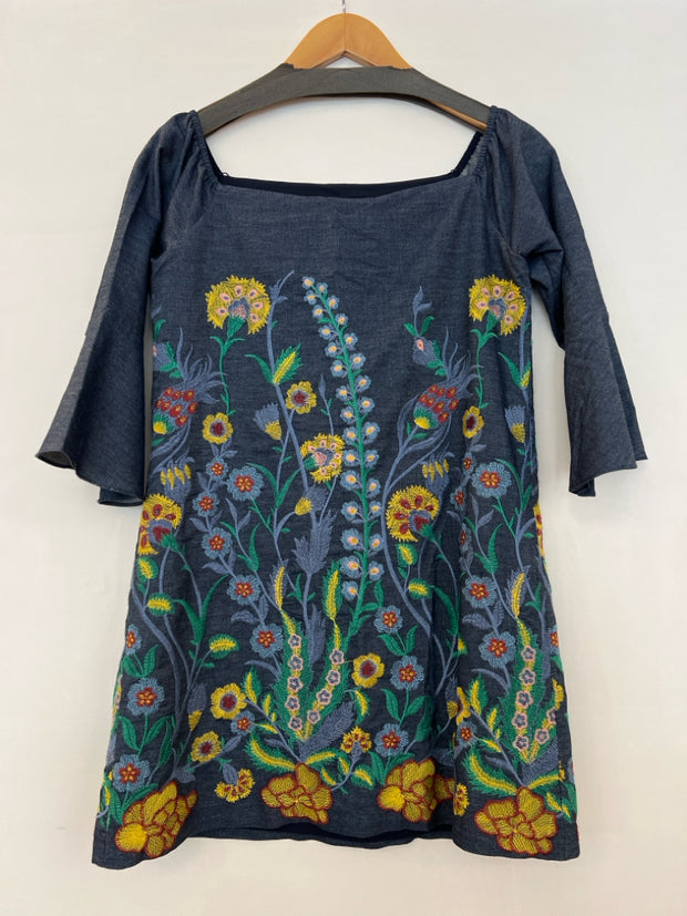 Alice & Olivia Size XS Dresses (Pre-owned)