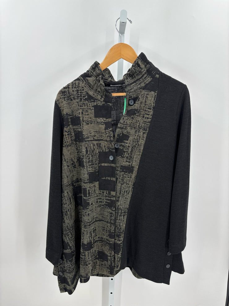 Terra Size L Shirts (Pre-owned)