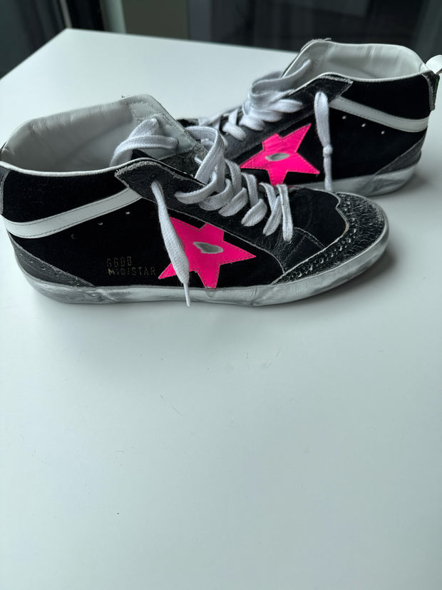 Golden Goose Size 37 Sneakers (Pre-owned)