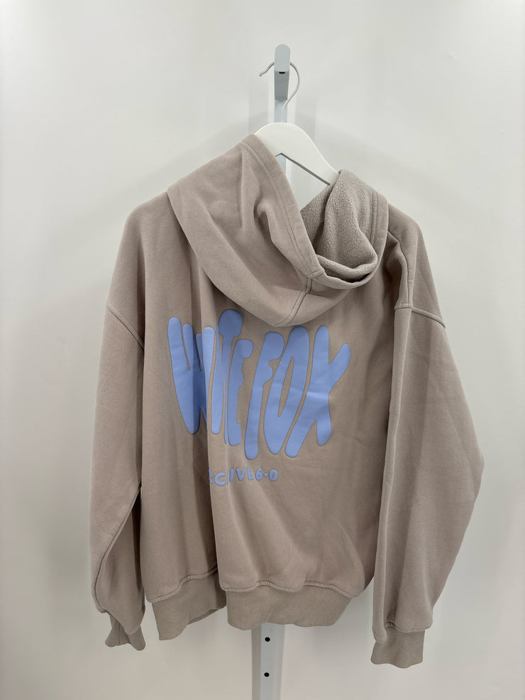 White Fox Sweatshirt (Pre-owned)