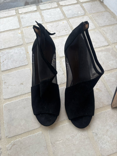 Aquazzura Size 39 Shoes (Pre-owned)