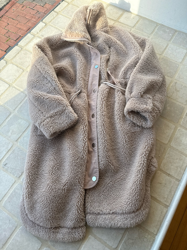 Varley Jackets INDOOR (Pre-owned)