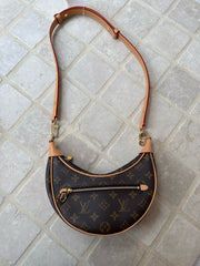 Louis Vuitton Handbags (Pre-owned)