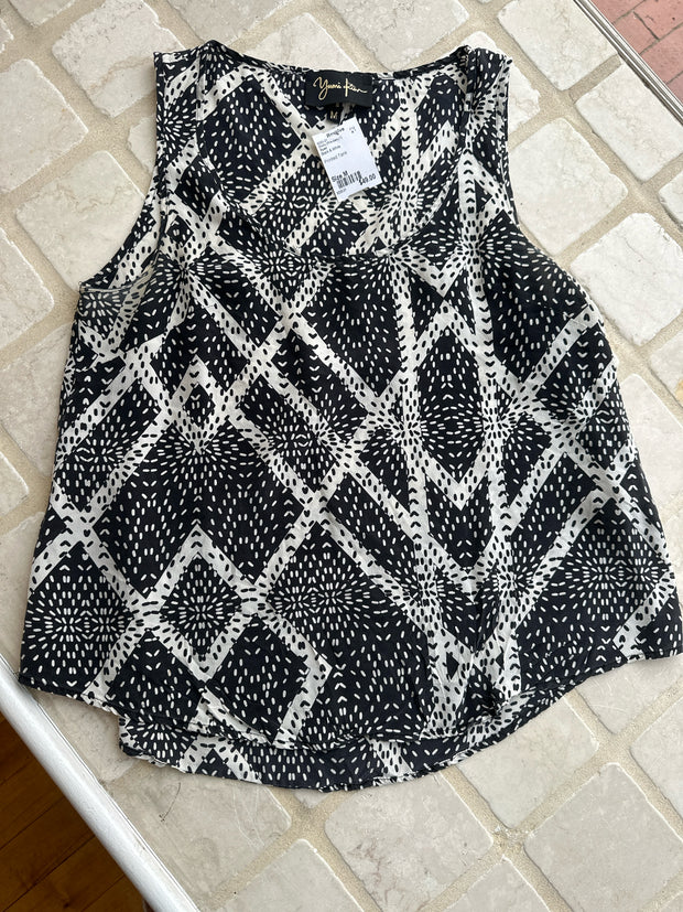 Yumi Size M Shirts (Pre-owned)