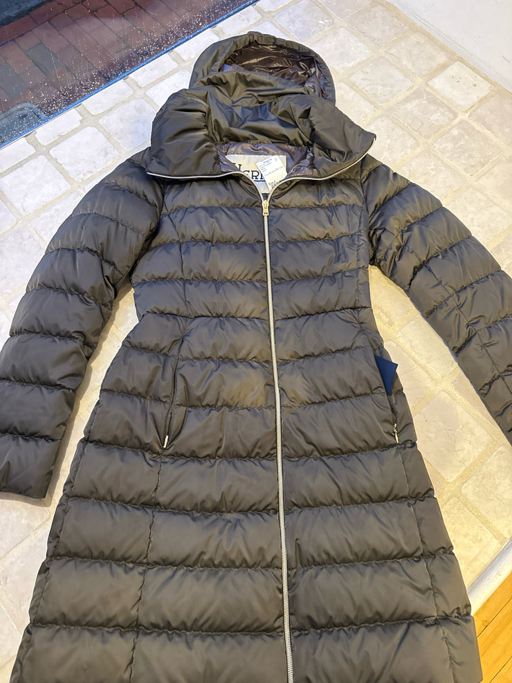 Herno Coats (Pre-owned)