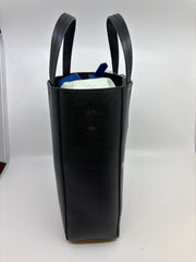 Off White Handbags (Pre-owned)