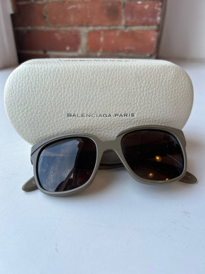 Balenciaga Sunglasses (Pre-owned)