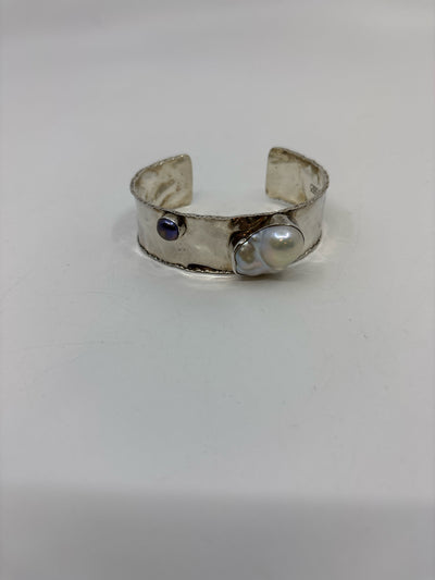 Bracelets (Pre-owned)