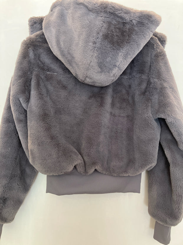 Alo Jackets INDOOR (Pre-owned)