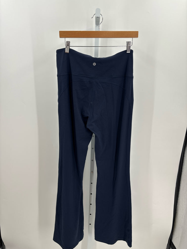 Lululemon 12 Activewear (Pre-owned)