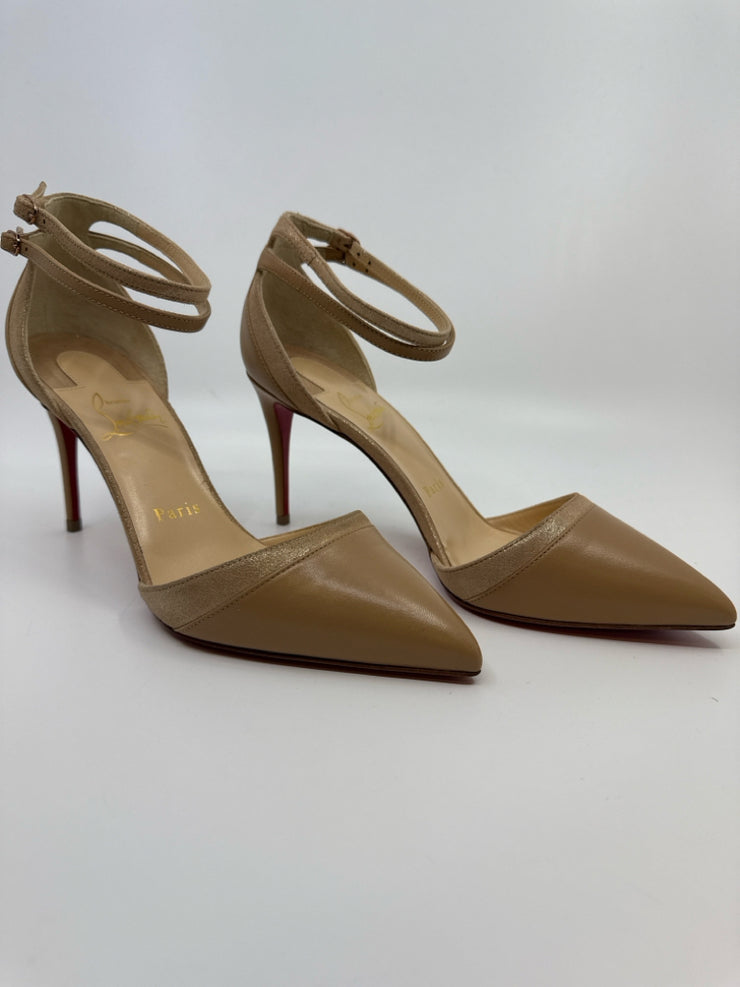 Christian Louboutin Size 37.5 Shoes (Pre-owned)