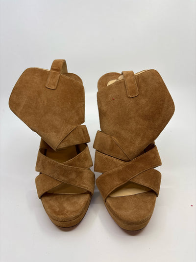 Christian Louboutin Size 39.5 Shoes (Pre-owned)