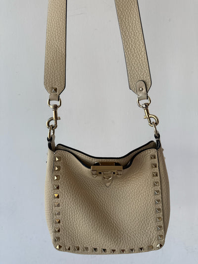 Valentino Garavani Handbags (Pre-owned)