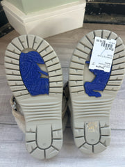 Burberry Size 35 Shoes (Pre-owned)