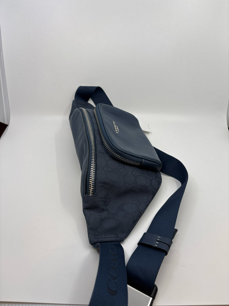 Coach Handbags (Pre-owned)