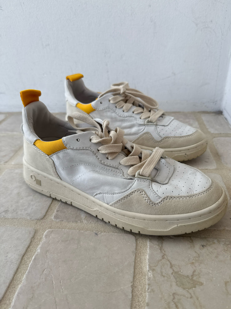 Oncept Size 7 Sneakers (Pre-owned)