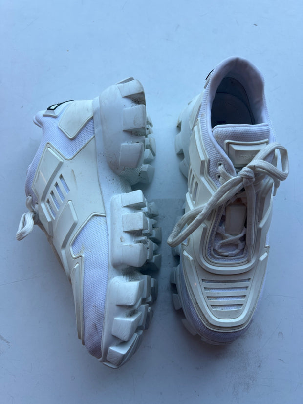 Prada Size 39 Sneakers (Pre-owned)