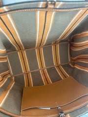 totem Handbags (Pre-owned)