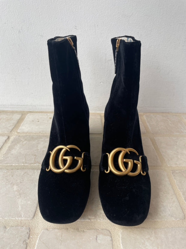 Gucci Size 37.5 Boots (Pre-owned)