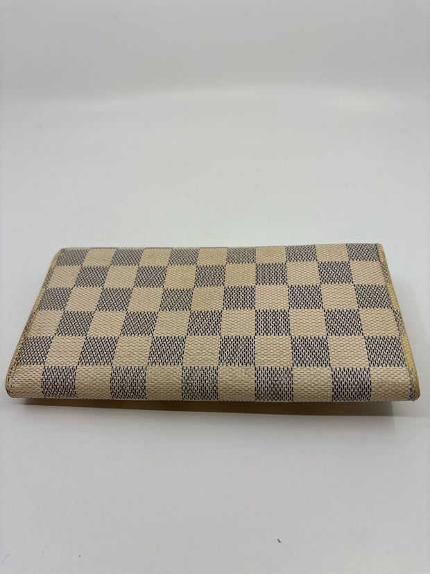 Louis Vuitton Wallets (Pre-owned)