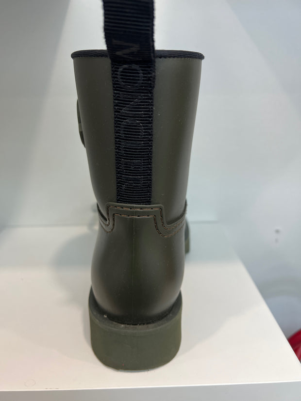 Moncler Size 36 Boots (Pre-owned)