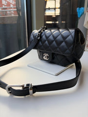 Chanel Handbags (Pre-owned)