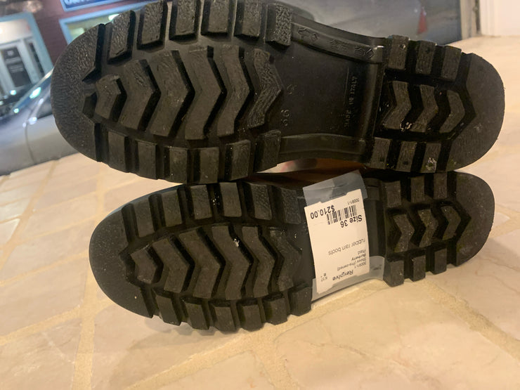 Burberry Size 36 Shoes (Pre-owned)