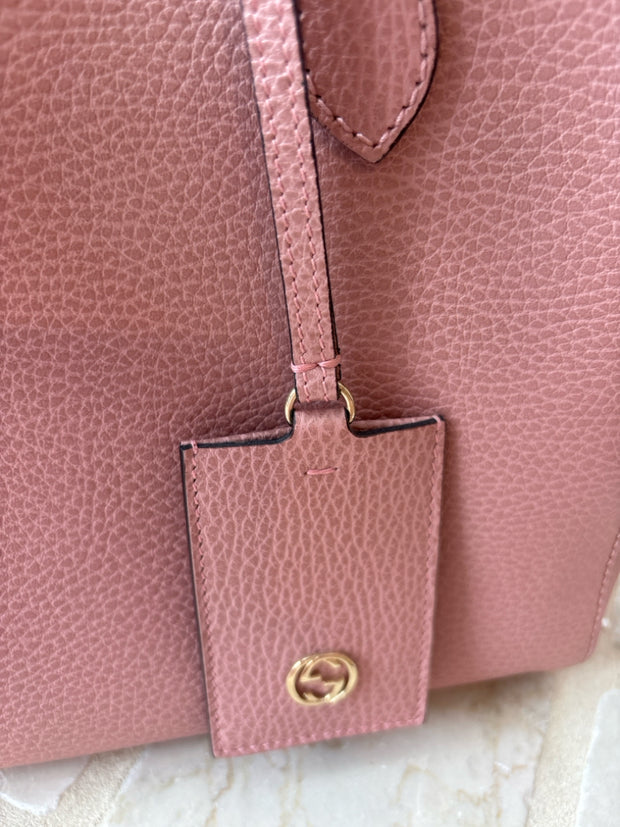 Gucci Handbags (Pre-owned)