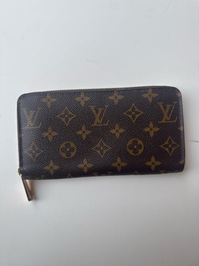 Louis Vuitton Wallets (Pre-owned)
