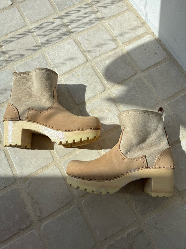 Size 38 Boots (Pre-owned)