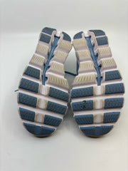 On Cloud Size 6.5 Sneakers (Pre-owned)