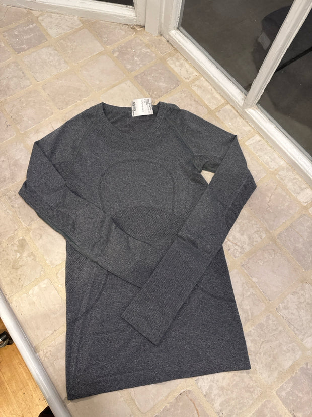 Lululemon 4 Activewear (Pre-owned)