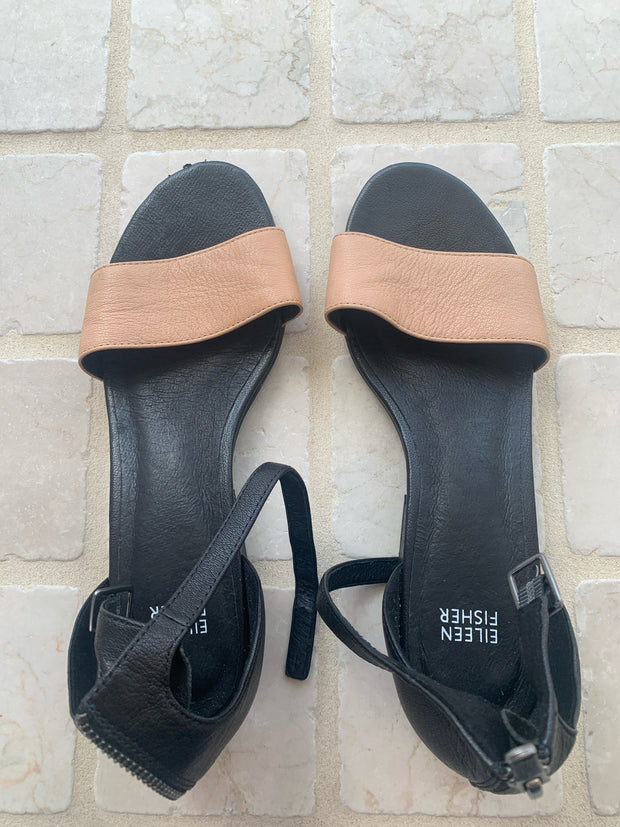Eileen Fisher Size 9 Shoes (Pre-owned)