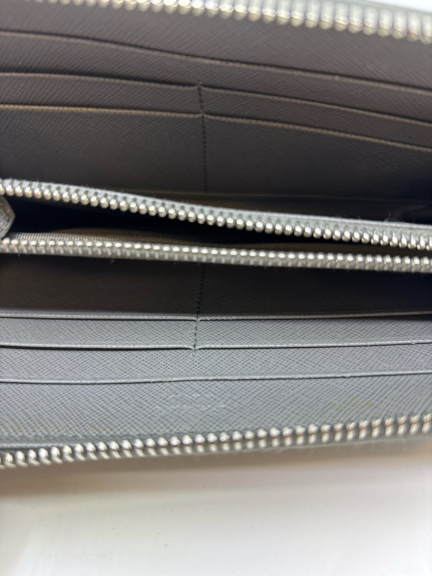 Prada Wallets (Pre-owned)