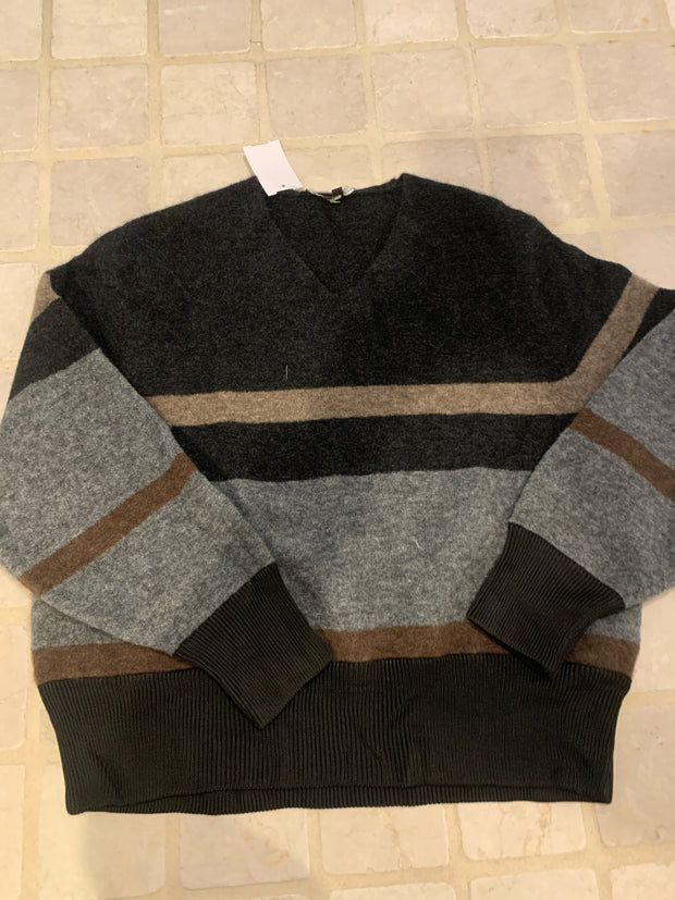 Theyskens Theory Sweaters (Pre-owned)