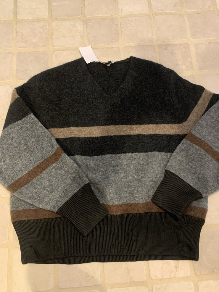 Theyskens Theory Sweaters (Pre-owned)