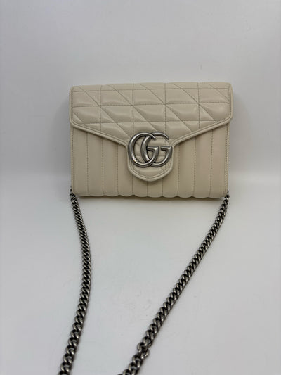 Gucci Handbags (Pre-owned)