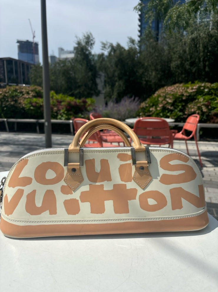 Louis Vuitton Handbags (Pre-owned)