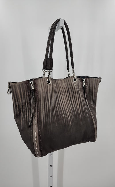 Old Trend Handbags (Pre-owned)