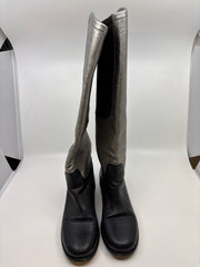 Chanel Size 39.5 Boots (Pre-owned)