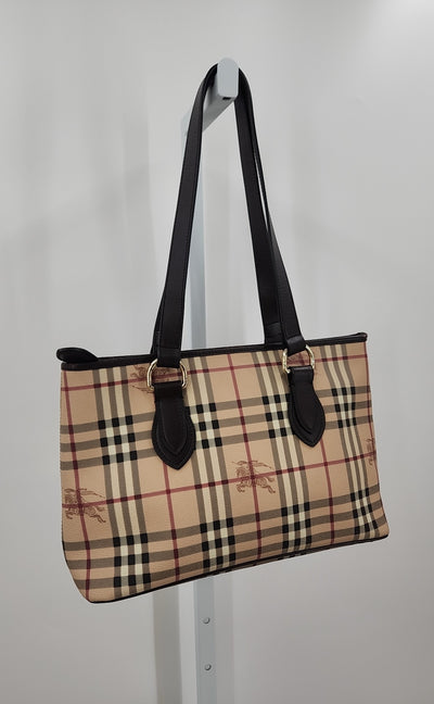 Burberry Handbags (Pre-owned)